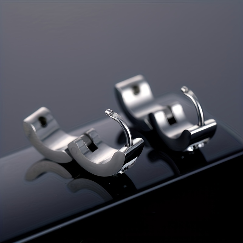 Solo 1 pz moda in acciaio inossidabile tondo strass zircone orecchini penetranti per orecchini da uomo fango fibbia per l'orecchio nuovo_voghion.com