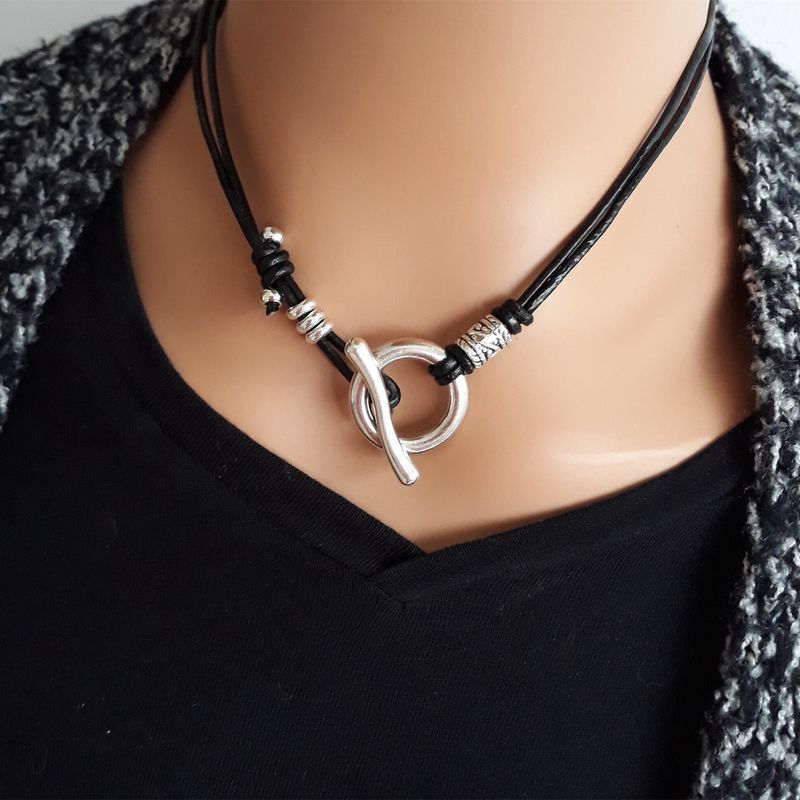 Ready Stock Gothic OT Schnalle Kette Bohemian Choker Doppel Leder Seil Kragen Einfache Strand Halskette_voghion.com