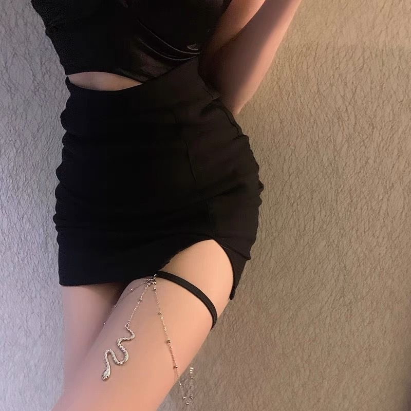 Collana accessorio donna piccolo anello coscia ciondolo a forma di serpente esagerato decorazione gamba osso corpo catena collo tendenza_voghion.com