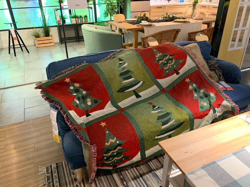 American Merry Christmas Christmas Tree Decorative Blanket Blanket_voghion.com