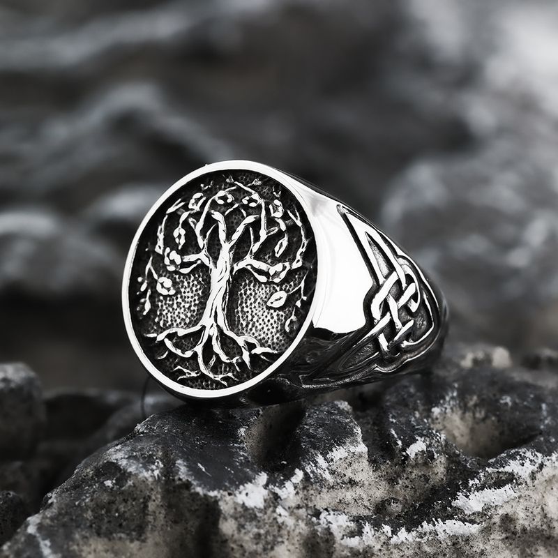 Anello da uomo in acciaio inossidabile con albero della vita vichingo_voghion.com