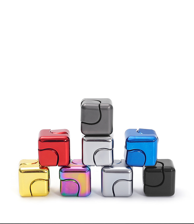 Decomprimați jucării Giroscoape colorate Giroscoape metalice Giroscoape pătrate colorate Giroscoape cu vârful degetelor Giroscoape cub Rubik_voghion.com