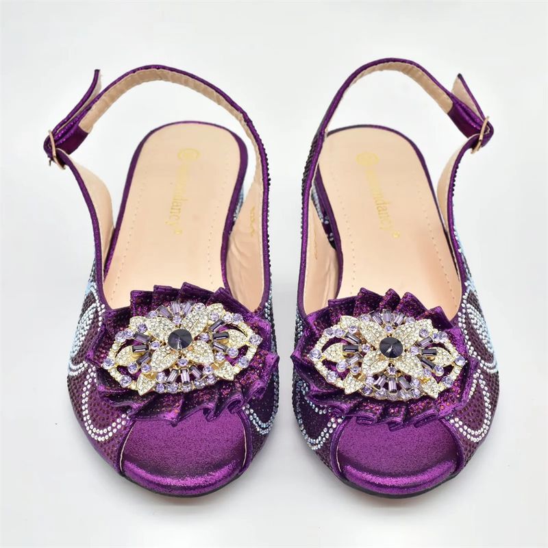 Women's low heeled sandals with evening bag matching drill button_voghion.com