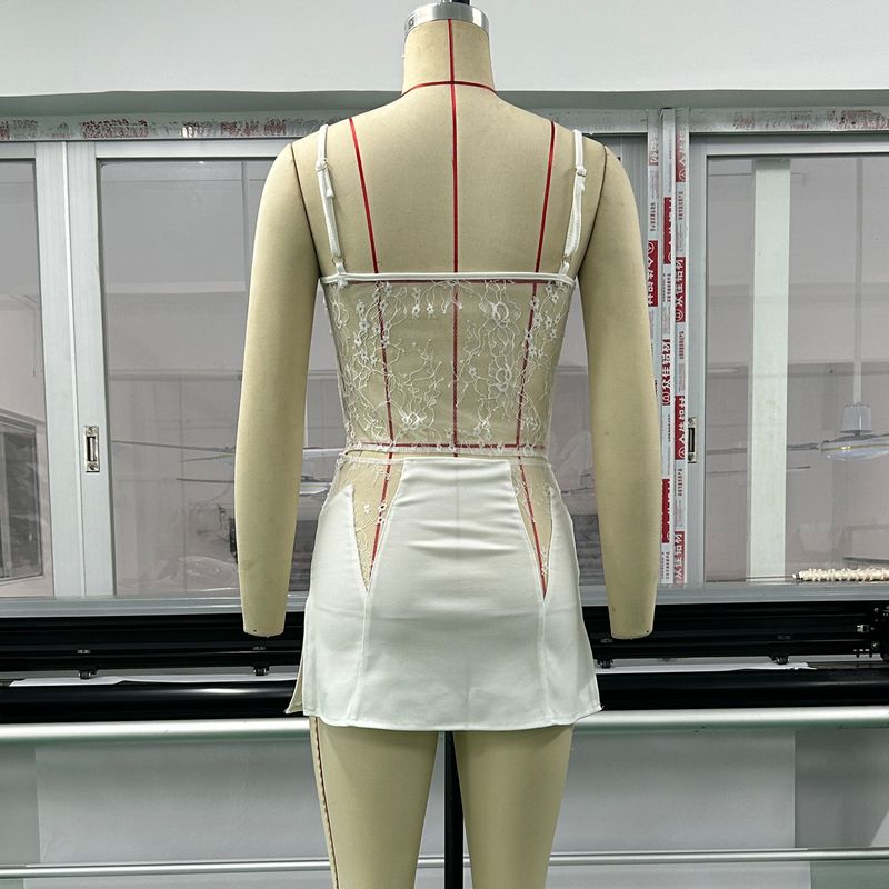 Costum de damă cu pantaloni casual în culoare uni_voghion.com