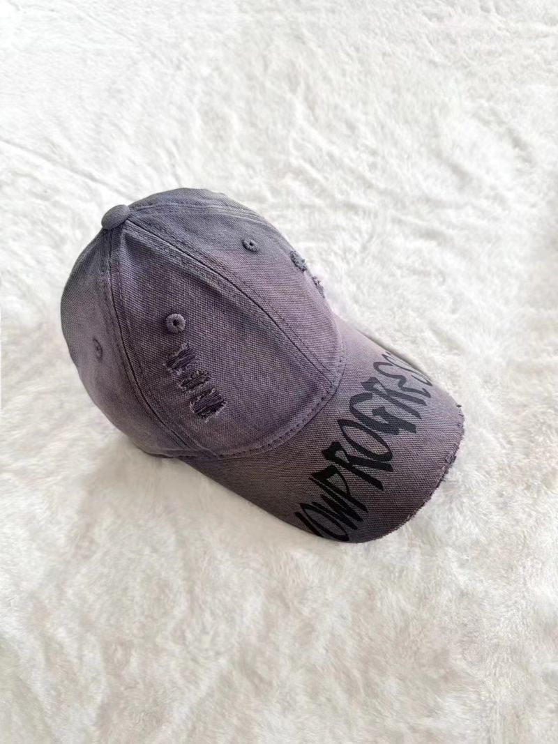 Neue Stil Coole Mode Duckbill Cap Männer Und Frauen Hut Krempe Brief Gebürstet Loch Pendeln Einfache Persönlichkeit Sommer Baseball Cap_voghion.com