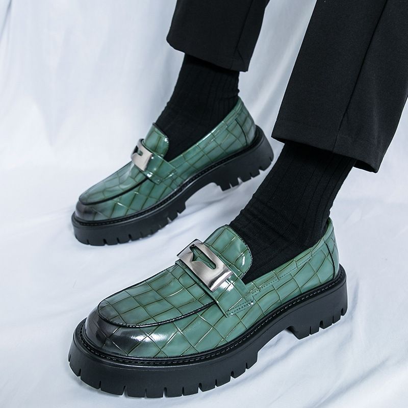 ShoeVault Thick-Soled Loafers Cross-Border Large Size New Leather Fashionable Men's Business Slip-On Formal Shoes_voghion.com