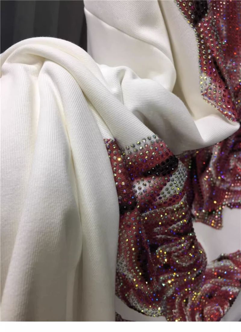 Odzież damska Bardzo duży rozmiar Gorący diamentowy sweter Lekki luksusowy kwiat róży Okrągły dekolt Wąski długi rękaw Bluzka typu pullover_voghion.com