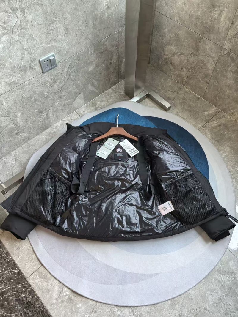 "Men's Stand Collar Goose Down Jacket – 90/10 Premium Fill, Windproof Quilted Puffer Coat (Black/Royal Blue/Khaki, Sizes XS-XXL)"_voghion.com
