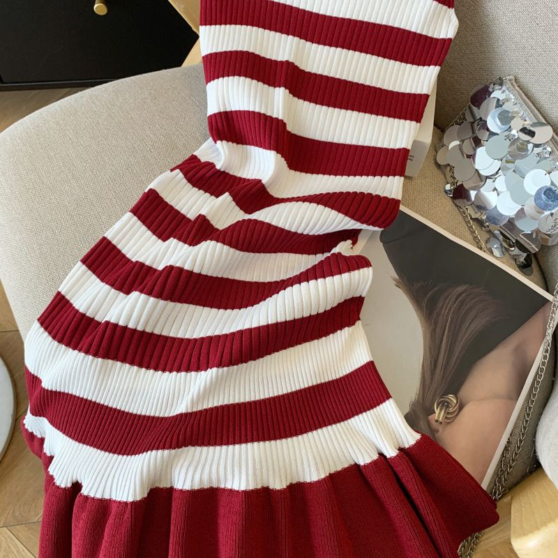 Women's Clothing Women's Summer New Sleeveless Striped Slim Vest Skirt Fishtail Dress Knitted Skirt Female_voghion.com