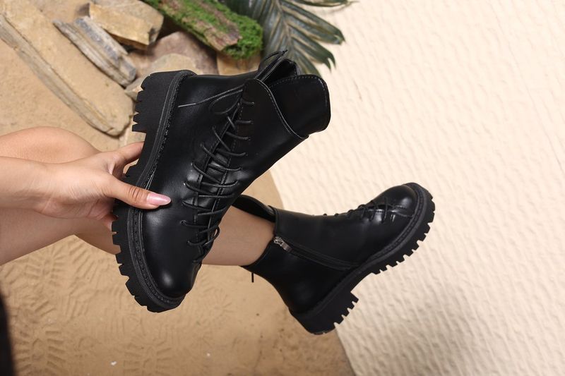 Women's Fashion Chunky Sole Martin Boots - Round Toe Lace-Up Ankle Boots With PU Leather Upper, Breathable & Lightweight For Spring & Autumn_voghion.com
