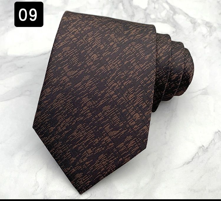 Legați ținute formale cu model pentru bărbați, selecție de accesorii la modă la modă pentru afaceri și petrecere a timpului liber_voghion.com