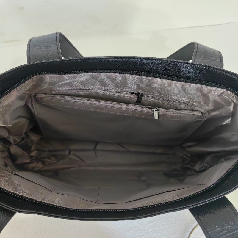 Nuova versione coreana della borsa semplice 2025 Borsa da ufficio in pelle per computer di grande capacità_voghion.com