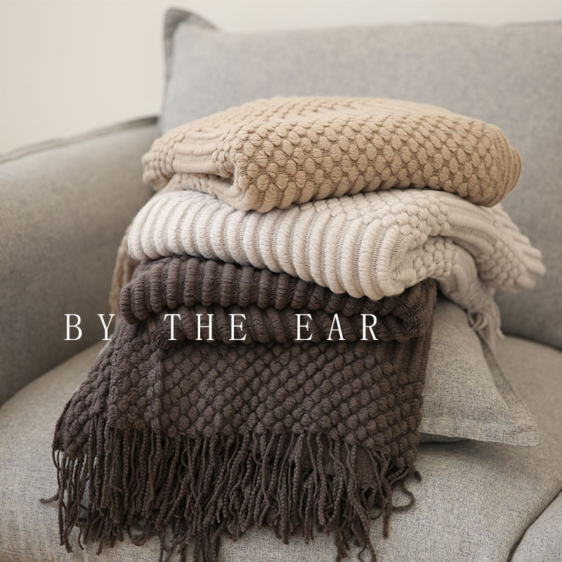 Nordic Solide Quaste Abdeckung Minimalistischen Ins Blase Büro Mittagessen Brechen Klimaanlage Decke Sofa_voghion.com