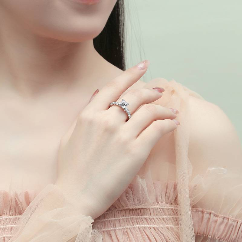 Anello in argento sterling con forma speciale per donna, anello con diamanti Asscher quadrati principessa classici e alla moda, incastonatura ad anello_voghion.com