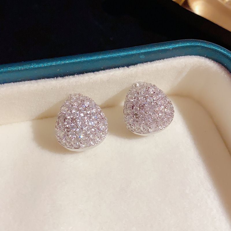 Orecchini eleganti con goccia d'acqua in zircone argento super lucido, design unico di nicchia alla moda_voghion.com
