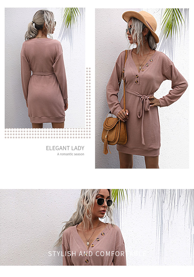 Mittellanges Strickkleid mit einfarbigen, beliebten Knöpfen und Gürtel mit V-Ausschnitt_voghion.com