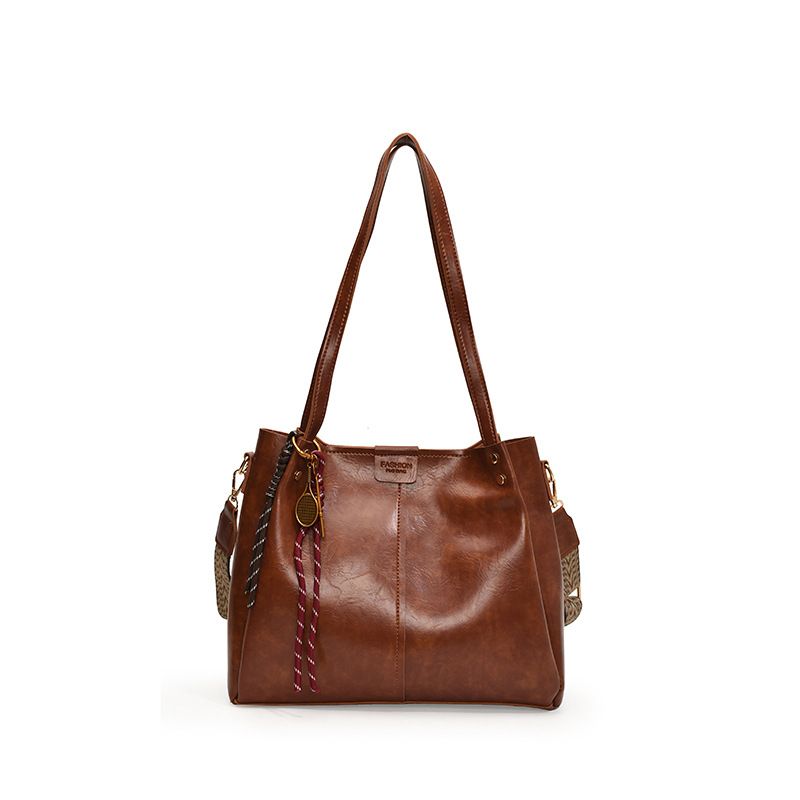 Fashionable Large Capacity Wide Strap Crossbody High-end Versatile Commuter Tote Bag For Women_voghion.com