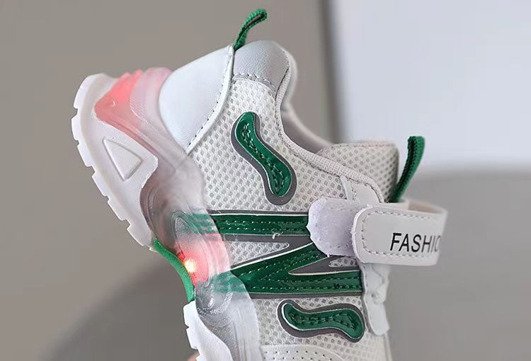 2022. aasta uued poistele mõeldud hingavad võrgust spordijalatsid, kerged keskealistele lastele, libisemisvastased pehme tallaga jooksujalatsid, trendikad_voghion.com