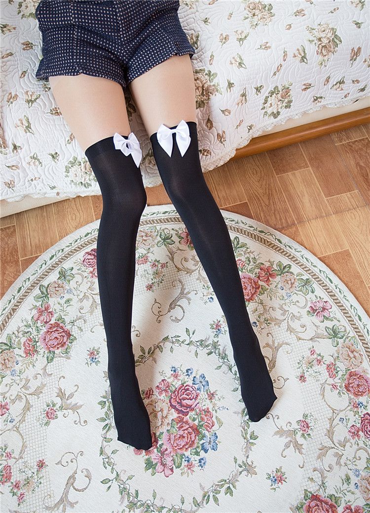 Aksamitne pończochy kokarda kuszące damskie zabawne pończochy japońskie słodkie podkolanówki hurtowo_voghion.com