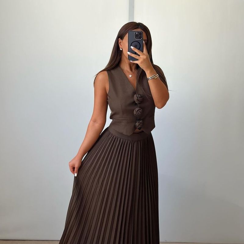 Damenbekleidung, neue Anzüge für Damen, Sommer, ärmellose Weste, halblanger, plissierter langer Rock, zweiteiliger Anzug_voghion.com