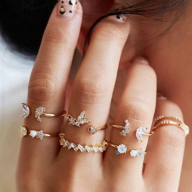 Hip-Hop Style Niche Inlaid Rhinestone Set Open Star Moon Heart Stacking Knuckle Ring_voghion.com