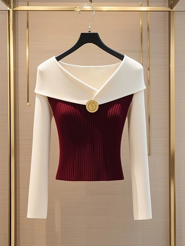 Îmbrăcăminte pentru femei, cu un umăr, populară, în culori contrastante roșii și albe, tricotată, cu design de înaltă calitate, pulover_voghion.com