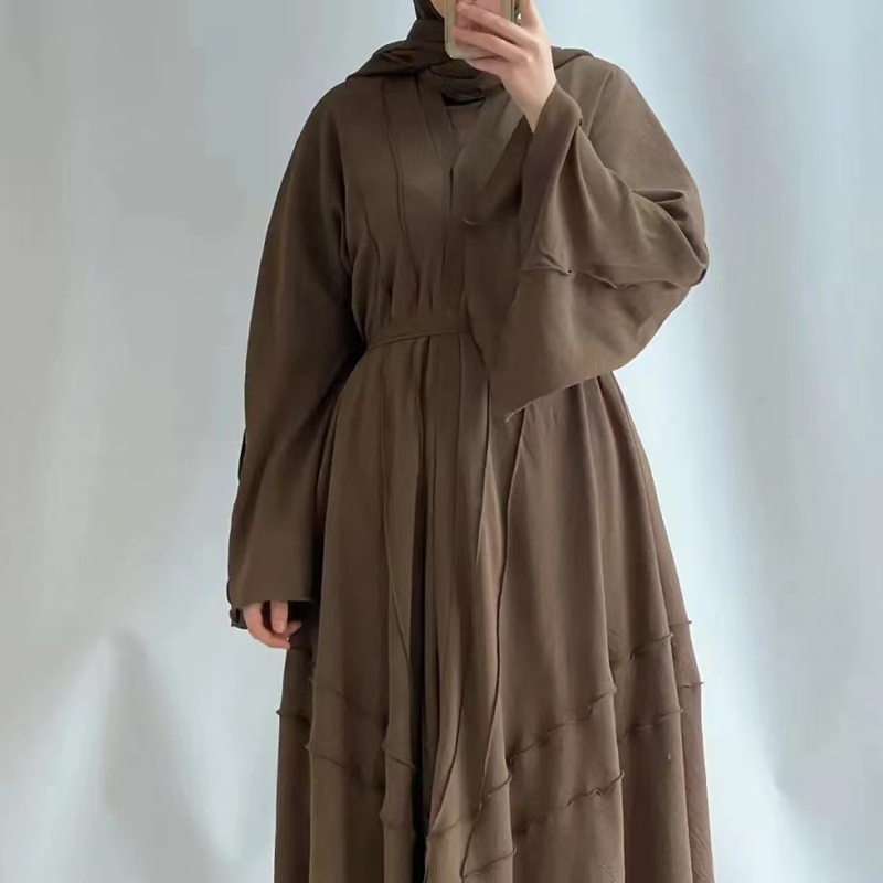 Dubaj, Bližnji vzhod, enobarvna, elegantna dolga obleka na jopico_voghion.com