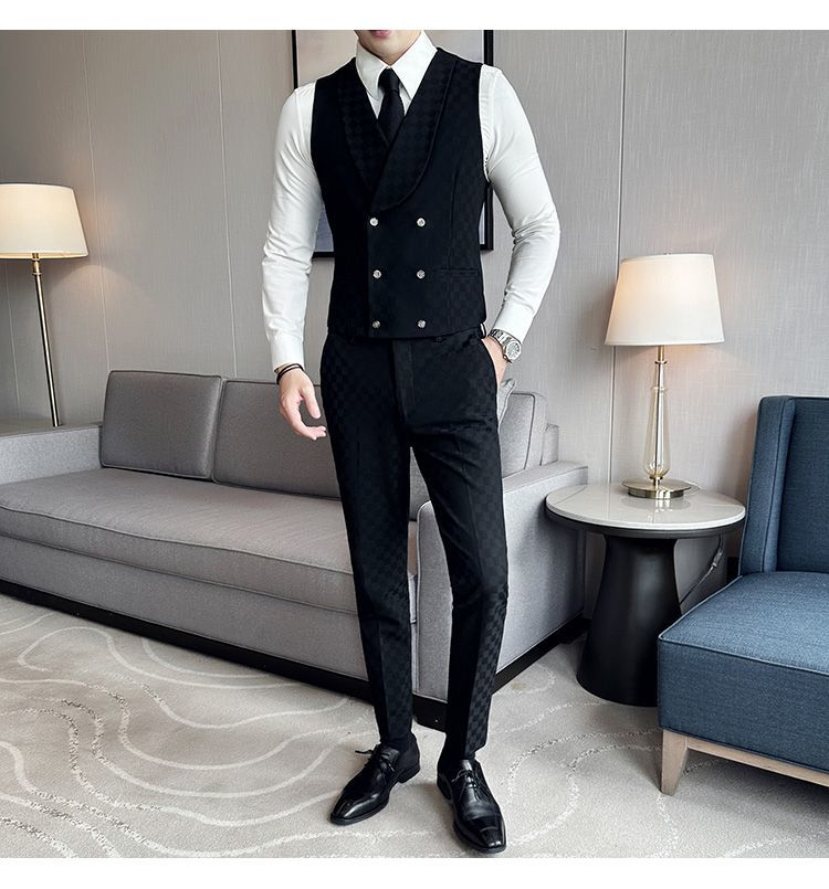 Herredresssett, tredelt sett, skinnende og mørk rutete dress, herresett til brudgommen, forloverdress, mann_voghion.com