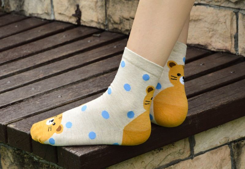 Calzini da donna Calzini per cani e animali Calzini in cotone da donna a pois carini Calzini in cotone da donna_voghion.com