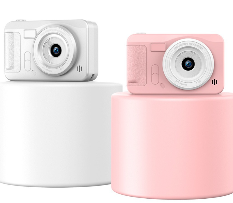 Appareil photo numérique portable pour enfants, modèle à succès, carte CCD exclusive transfrontalière, double caméra HD 2,4 pouces_voghion.com