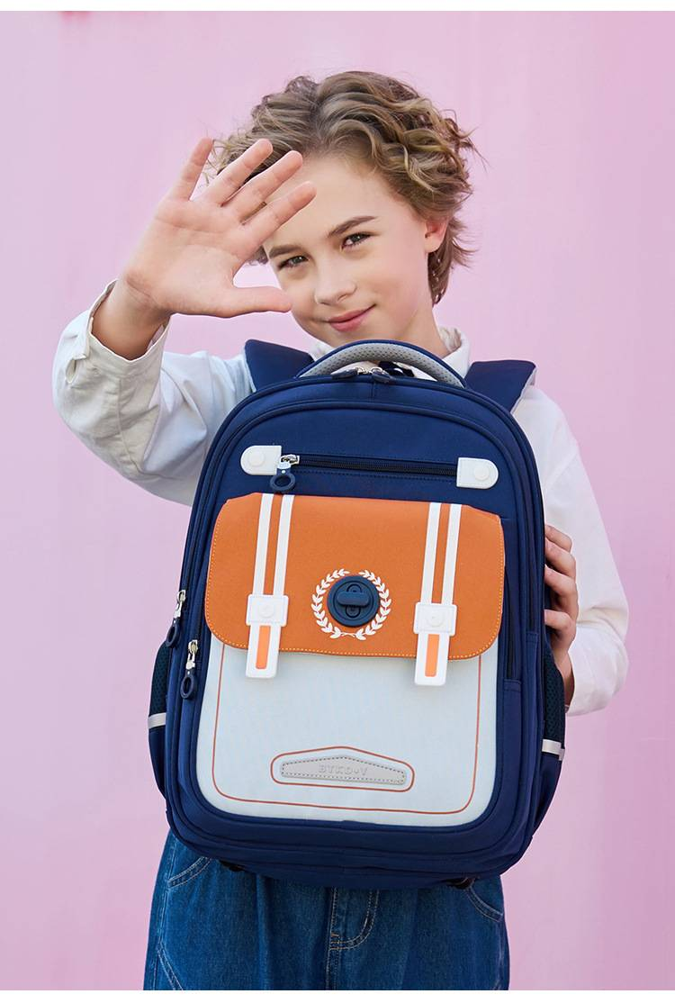 Translation: Primary School Student Backpack For 3-6th Grade, Unisex, Large Capacity, Breathable Children's Backpack With Dual Shoulder Straps._voghion.com
