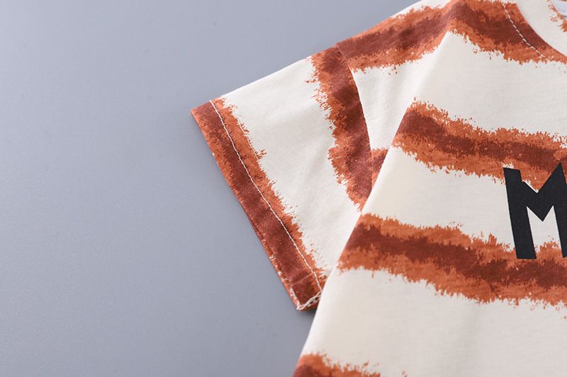 Ensemble deux pièces à manches courtes pour enfants, style décontracté et élégant, col rond, motif dessin animé, tendance, nouvelle collection été 2025_voghion.com