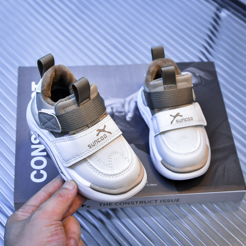Koreanische Version der neuen Kindermode-Sportschuhe mit weichen Sohlen für Frühling und Herbst, Online-Berühmtheiten für Freizeitschuhe für Mädchen._voghion.com
