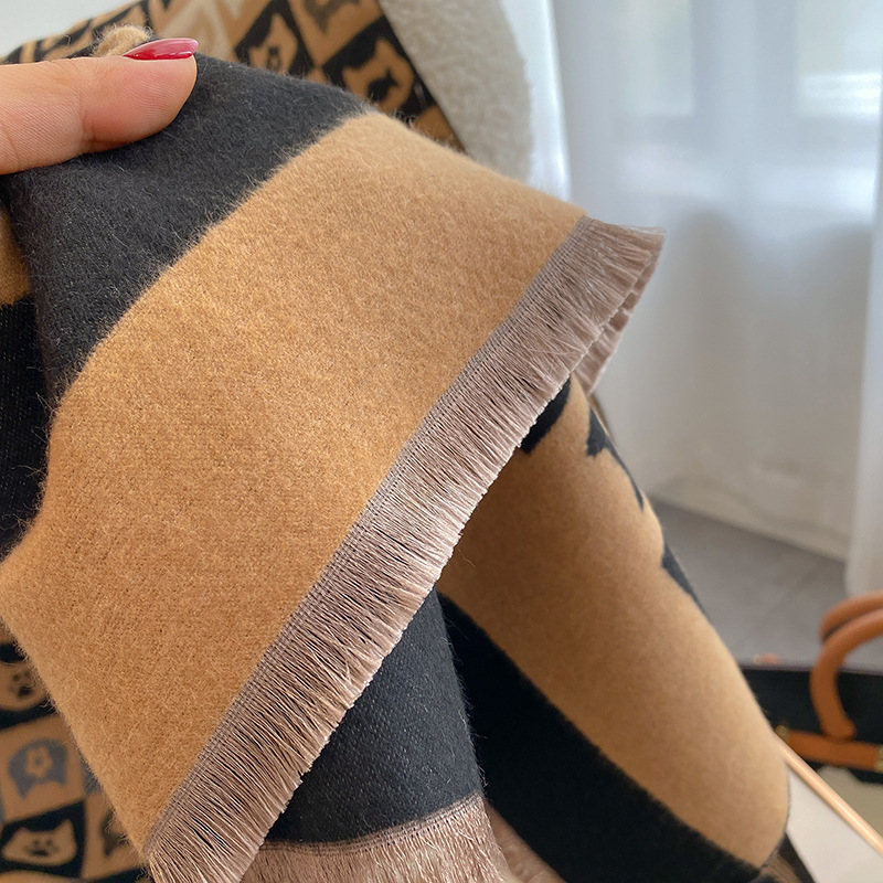 Sciarpa calda in cashmere alla moda coreana per le donne in inverno, sciarpa carina con gatto studentesco a doppia faccia,_voghion.com
