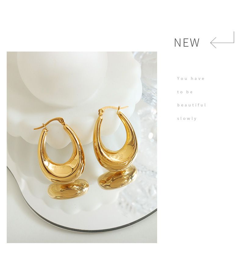 New U-shaped Earrings Made Of Titanium Steel With Gold Plating Hot Selling European And American Style No Fading Fashionable And Personalized Earrings_voghion.com