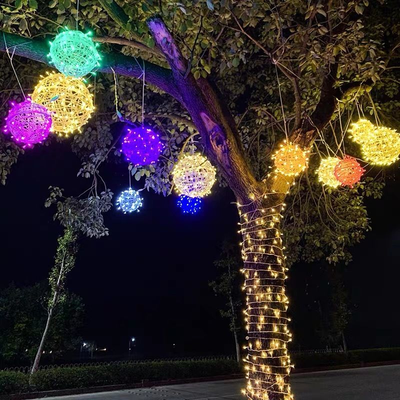 Luci a LED impermeabili con design a sfera in rattan - Luci decorative per esterni da 7 pollici, 200 lampadine LED, opzioni multicolore, telecomando_voghion.com