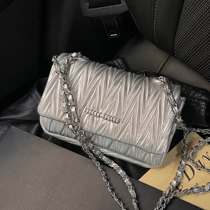 Borsa a catena a rombo Donna 2023 Nuova borsa a tracolla singola a tracolla singola di design di nicchia Borsa quadrata piccola in stile esplosivo di senso straniero_voghion.com