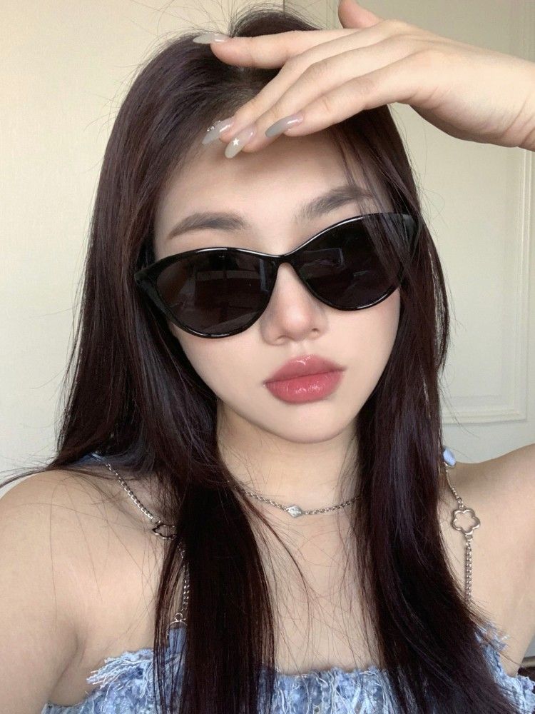 LazyZoom Cat's Eye Retro Sexy Black Polarized Women's Square Round Sunglasses_voghion.com