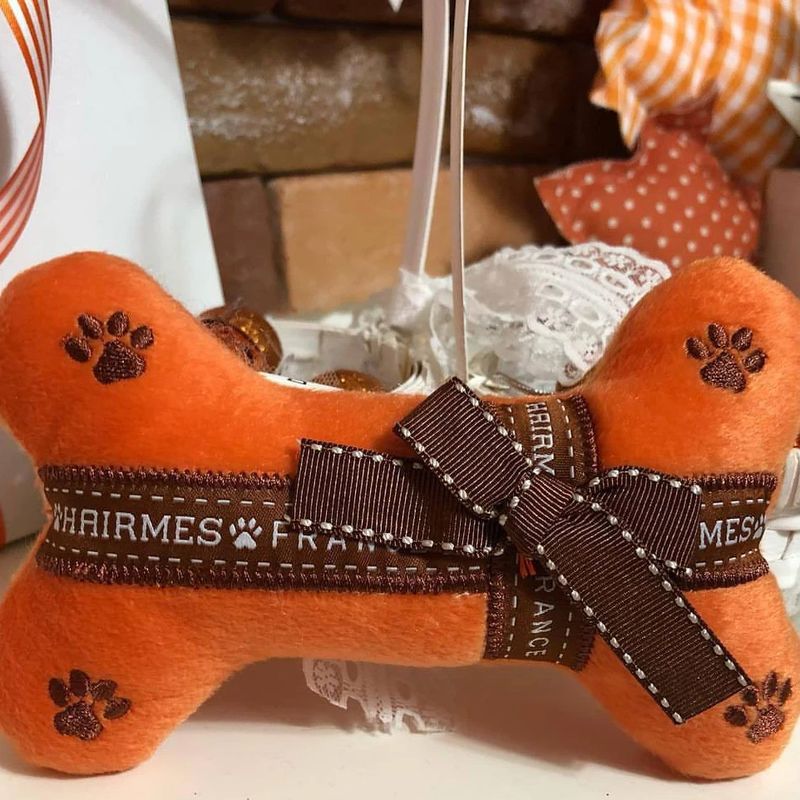FATHIN Dog Plush Toys Pet Squeaky Printed Beer Bottle Shape Toy Dog Bite-Resistant Clean Teeth Chew Interactive Toys_voghion.com