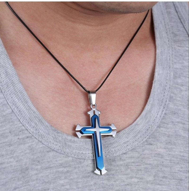 Collana con ciondolo a croce minimalista liscio con 3 strati divisi_voghion.com