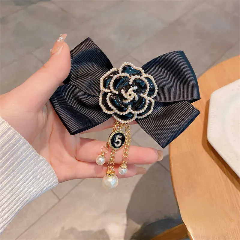 Luxury High-end Fabric Bow Brooch Camellia Flower Pearl Tassel Corsage Lapel Pins Suit Sweater Badge Luxulry Brooches_voghion.com