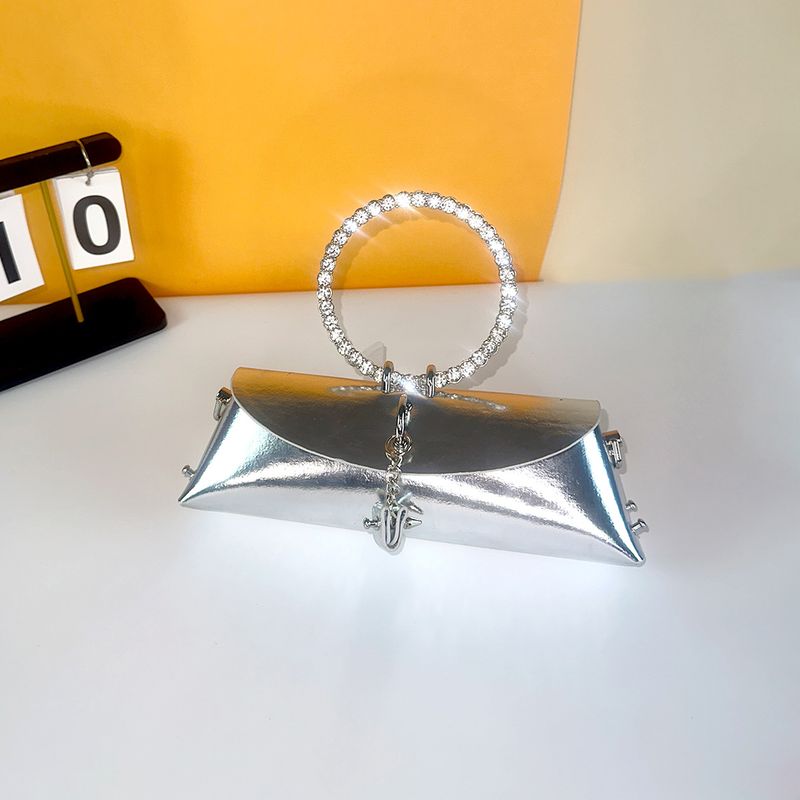 Damen Abendtasche mit Strasssteinen 2024 Guangzhou Designer Geldbörse Runder Ring Handtasche Einzelne Schulter Crossbody Tasche_voghion.com