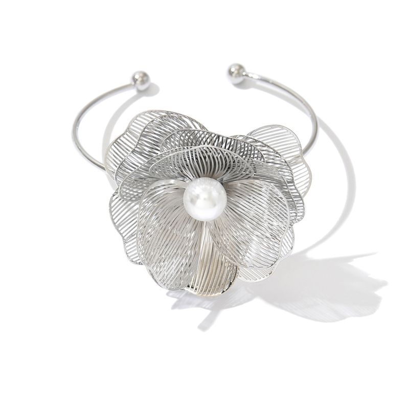 Europa, America, Temperamento semplice, Anello a forma di fiore, Senso di fascia alta per donna, Impilamento cavo, Bracciale a strati, Bracciale._voghion.com