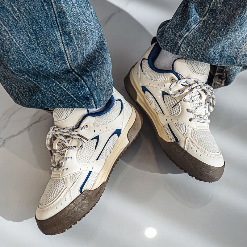 Design Sense: Nischenbrot mit dicker Sohle für Männer, Frühjahr 2025, neue vielseitige, schicke Mesh-Panel-Schuhe, deutsche Trainingsschuhe_voghion.com