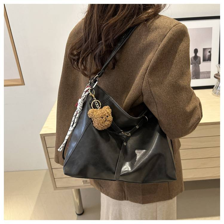 Nuova moda retrò borsa a tracolla grande borsa tote semplice e versatile zaino da pendolare sottobraccio_voghion.com