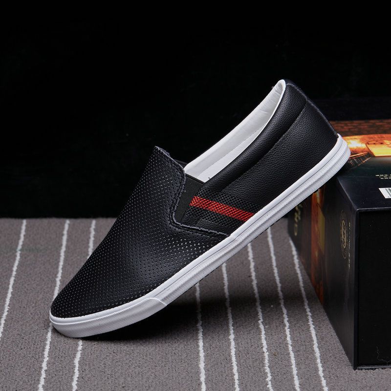 Sommer 2025 Einfarbige Loafer Herren Vielseitige Hohlleder Sport- und Freizeitschuhe Trendy Atmungsaktive Boardschuhe_voghion.com