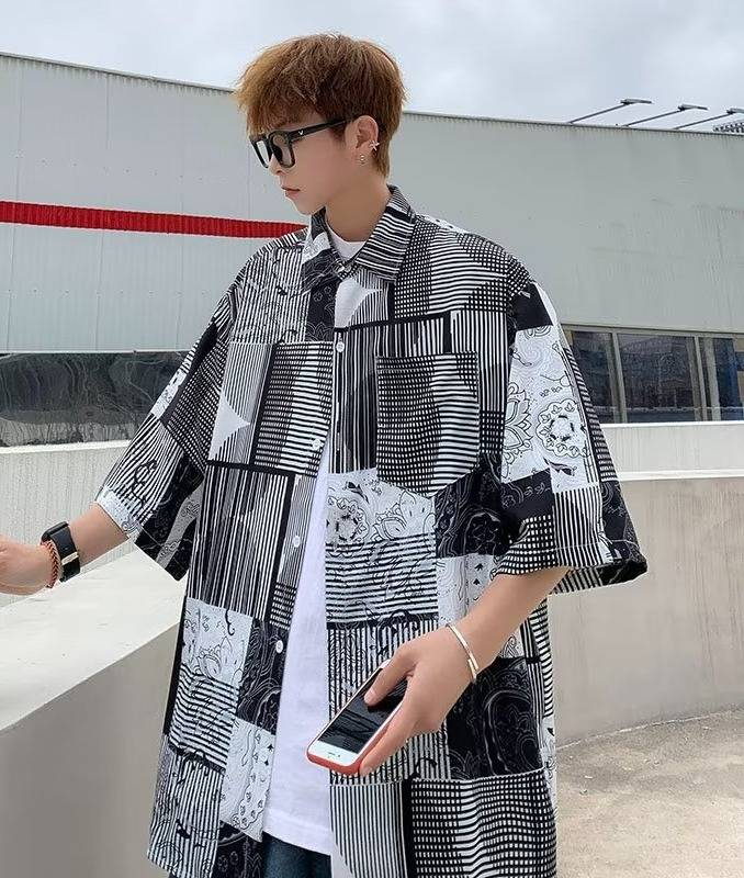 Unisex-Seidenhemd mit Blumendruck – Oversize-Sommer-Essential, Seoul-Streetwear-Vibe, geschlechtslose Eleganz (M-3XL, Schwarz & Botanisch)_voghion.com