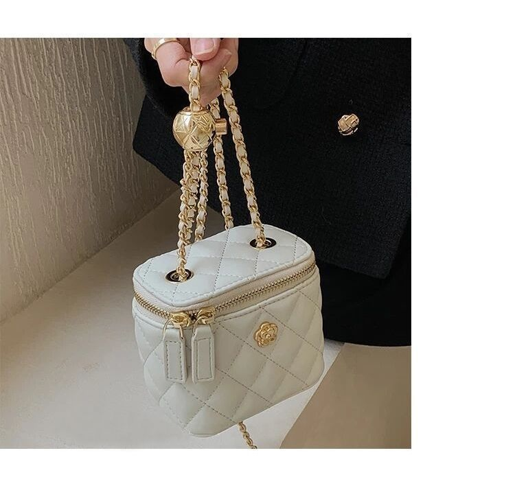 Ladies Bag2023 New Camellia Rhombus Chain Box Small Women's Summer Mini One Shoulder Crossbody Bag_voghion.com