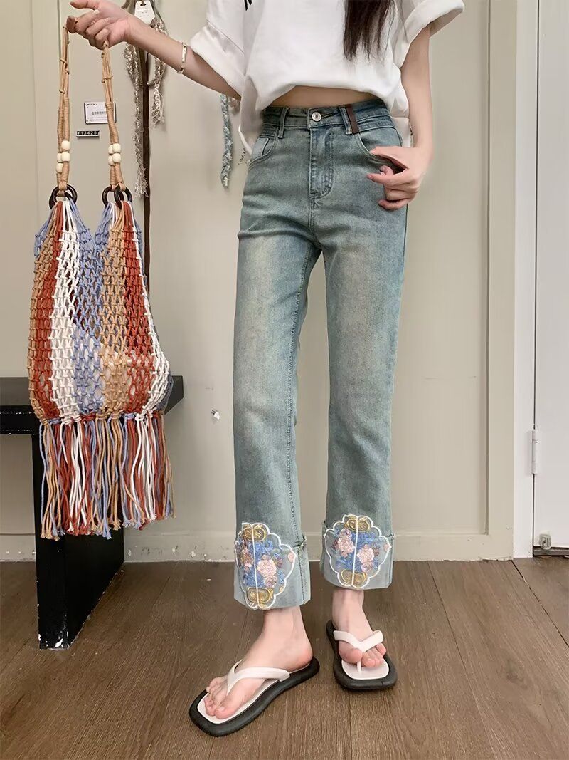 Jeans bordado chinês para mulheres outono novo estilo, pequena estatura, cintura alta, emagrecimento, estilo Hong Kong nove pontos_voghion.com
