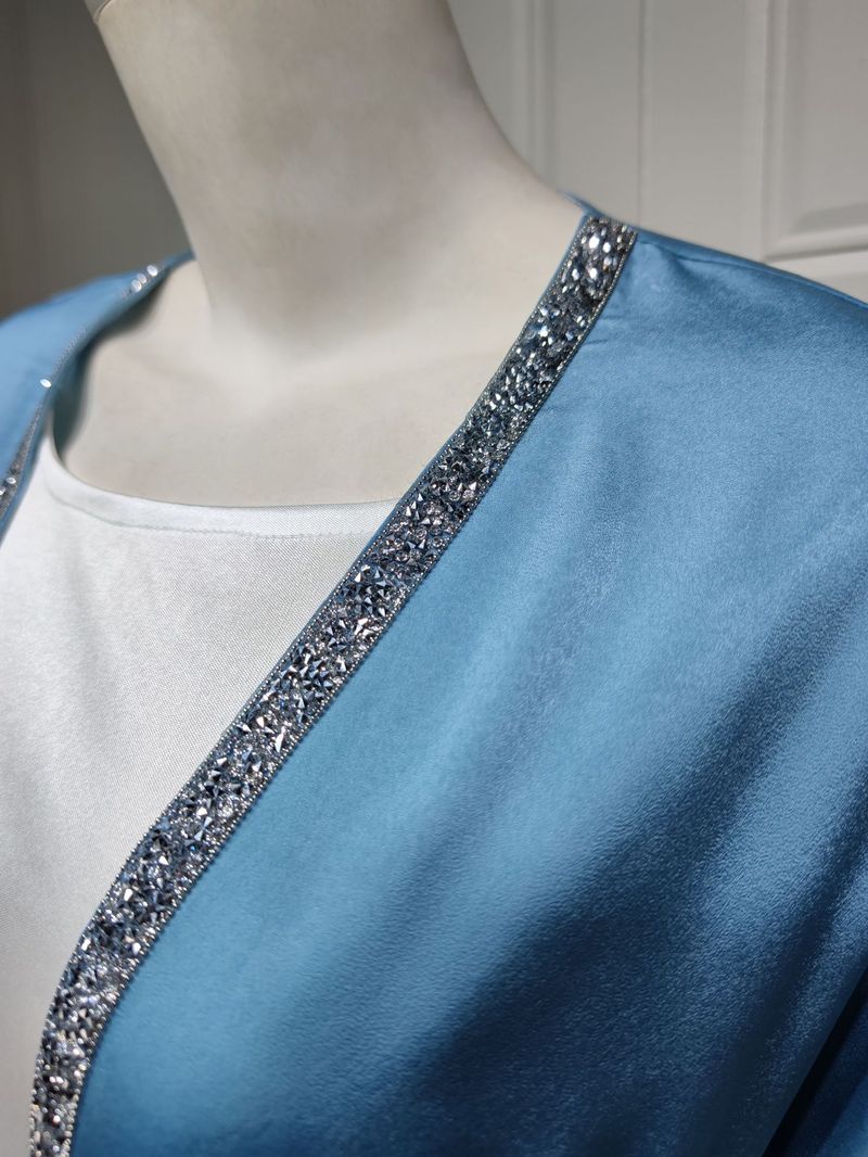Vêtements pour femmes, jupe longue diamant tendance moderne, robe en satin doux à la taille, vêtements d'intérieur blancs, abaya_voghion.com